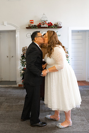 Intimate Courthouse Wedding