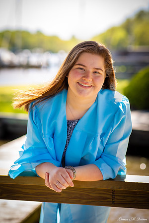 Megan B Senior Portrait-0726
